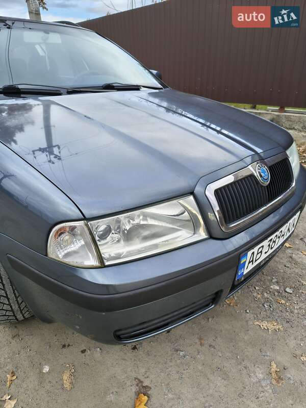 Универсал Skoda Octavia 2003 в Виннице