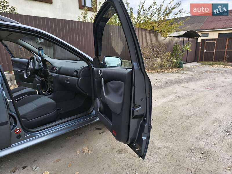 Универсал Skoda Octavia 2003 в Виннице