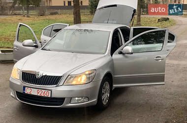 Лифтбек Skoda Octavia 2009 в Ивано-Франковске