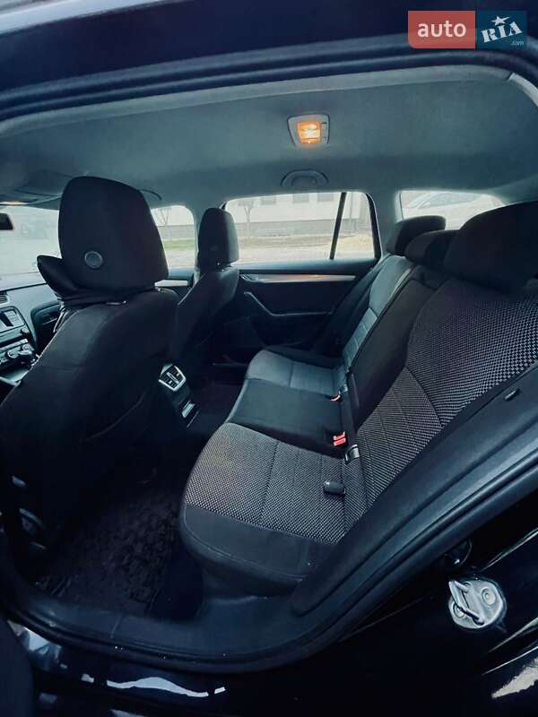 Универсал Skoda Octavia 2015 в Ивано-Франковске фото 9 Универсал Skoda Octavia 2015 в Ивано-Франковске