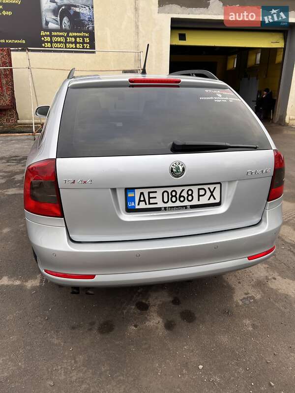 Универсал Skoda Octavia 2009 в Никополе