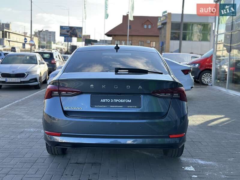 Ліфтбек Skoda Octavia 2021 в Києві