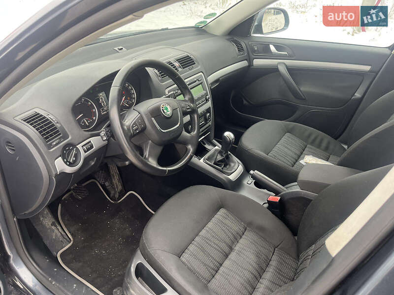 Универсал Skoda Octavia 2009 в Житомире
