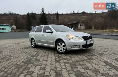 Универсал Skoda Octavia 2012 в Воловце