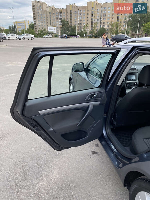Универсал Skoda Octavia 2009 в Киеве фото 21 Универсал Skoda Octavia 2009 в Киеве