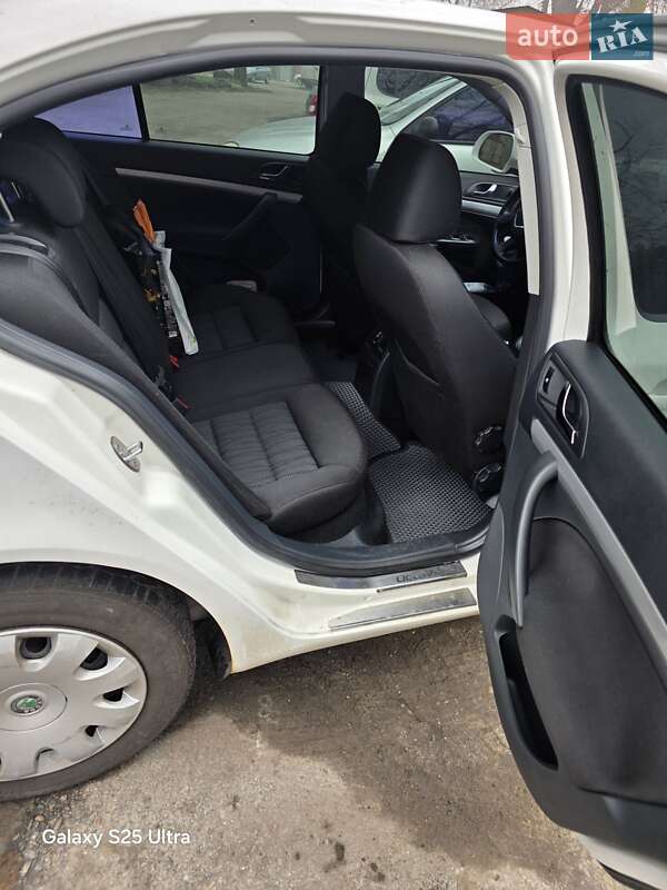 Ліфтбек Skoda Octavia 2012 в Запоріжжі