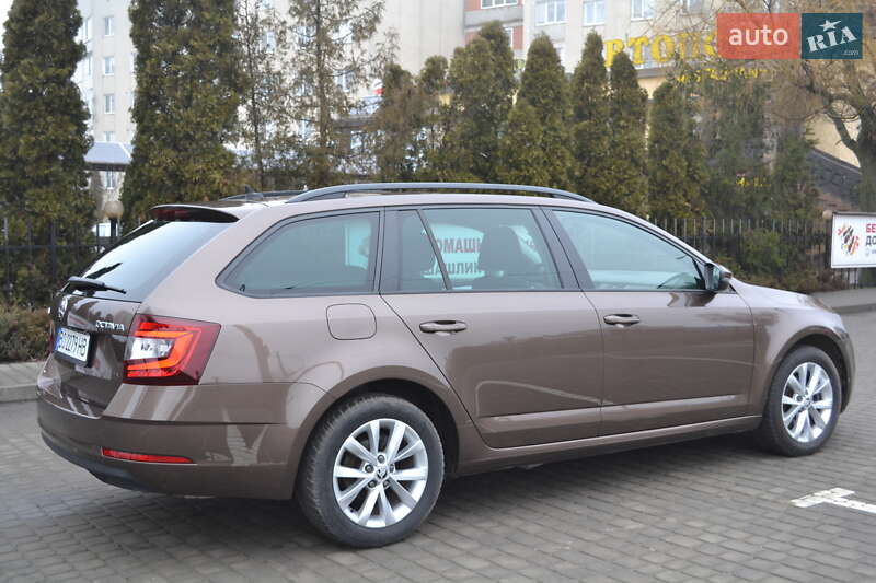Універсал Skoda Octavia 2019 в Тернополі