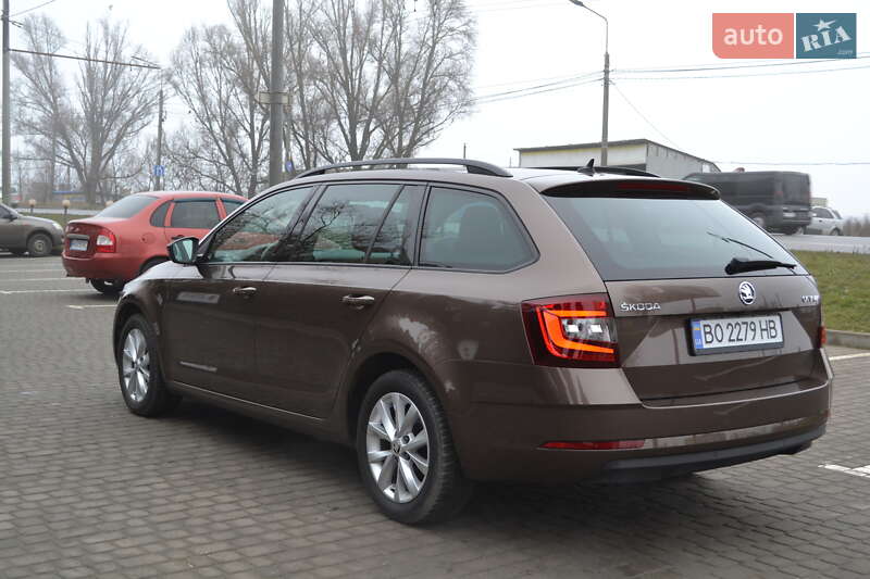 Універсал Skoda Octavia 2019 в Тернополі
