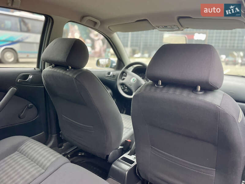 Лифтбек Skoda Octavia 2004 в Луцке фото 51 Лифтбек Skoda Octavia 2004 в Луцке