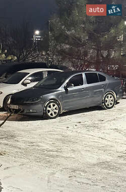 Ліфтбек Skoda Octavia 2012 в Дніпрі