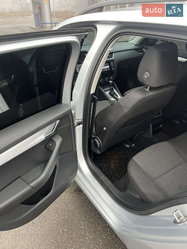 Універсал Skoda Octavia 2015 в Хмельницькому