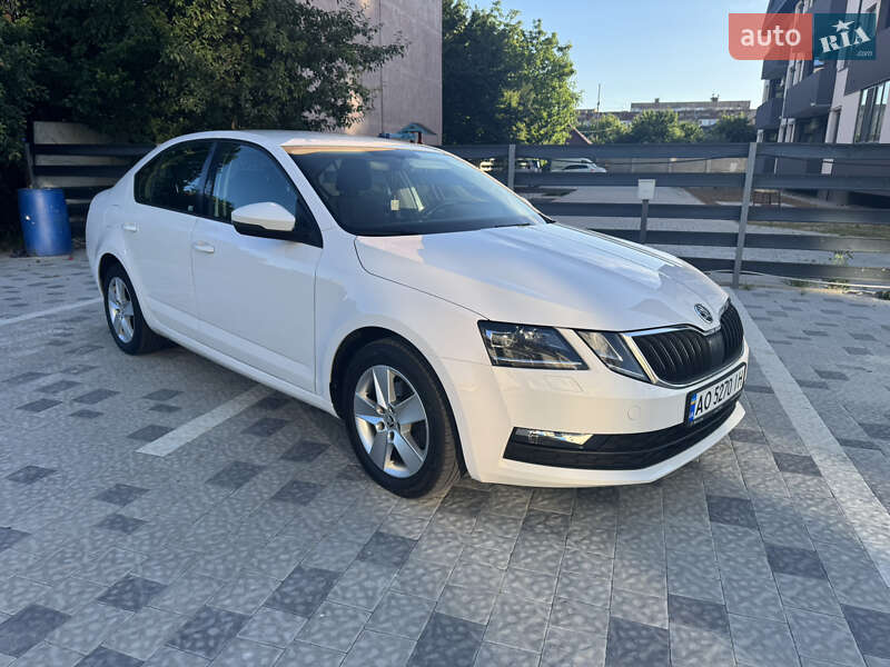 Ліфтбек Skoda Octavia 2017 в Мукачевому