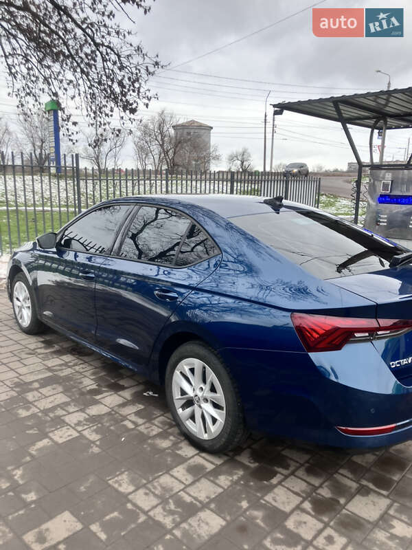 Ліфтбек Skoda Octavia 2021 в Кривому Розі