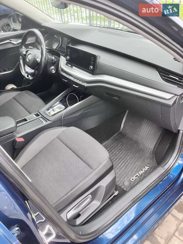 Ліфтбек Skoda Octavia 2021 в Кривому Розі