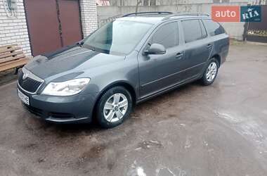 Універсал Skoda Octavia 2009 в Житомирі