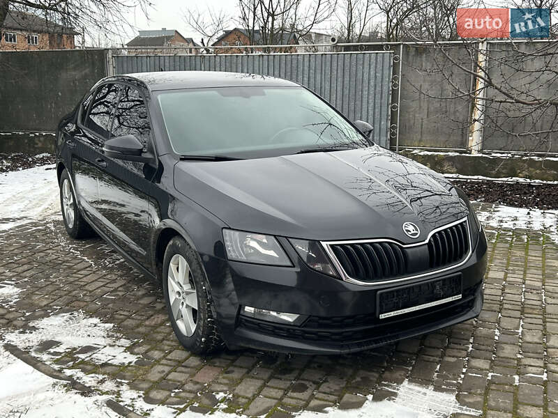 Ліфтбек Skoda Octavia 2017 в Тернополі
