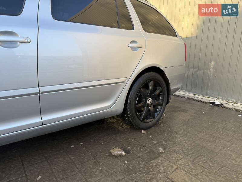 Универсал Skoda Octavia 2010 в Ивано-Франковске