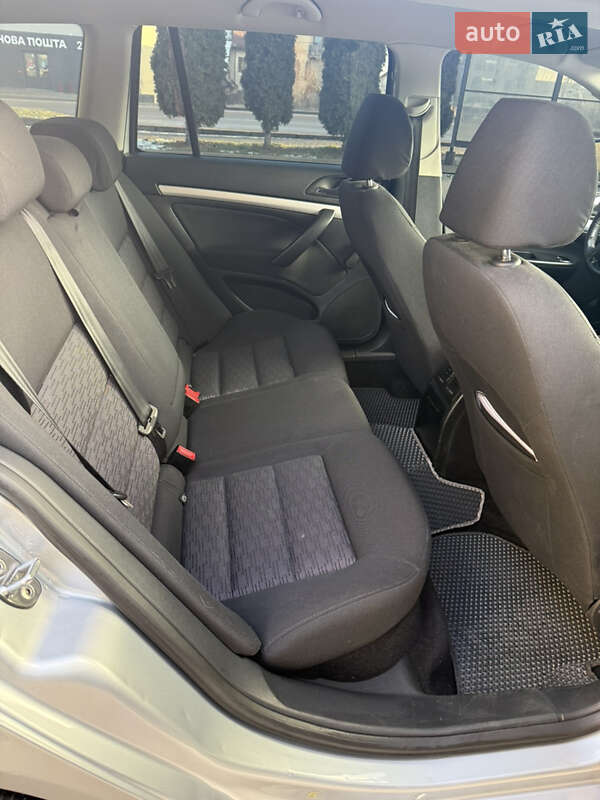 Универсал Skoda Octavia 2010 в Ивано-Франковске