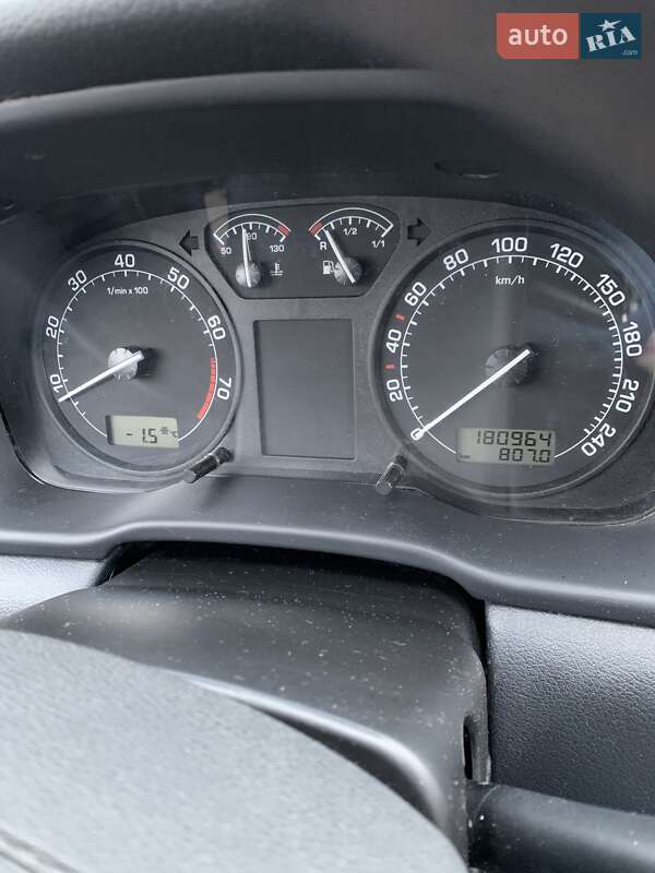 Универсал Skoda Octavia 2009 в Полтаве