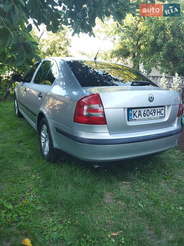 Ліфтбек Skoda Octavia 2012 в Каневі