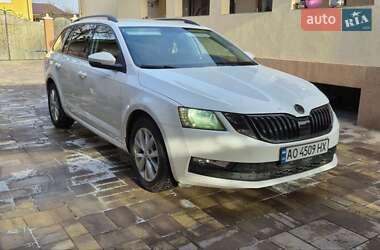 Универсал Skoda Octavia 2017 в Мукачево