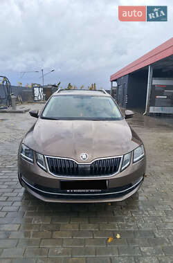 Універсал Skoda Octavia 2017 в Здолбуніві