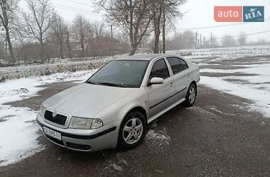 Лифтбек Skoda Octavia 2002 в Погребище