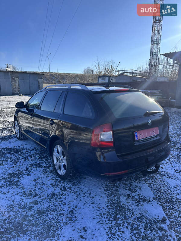 Универсал Skoda Octavia 2010 в Староконстантинове