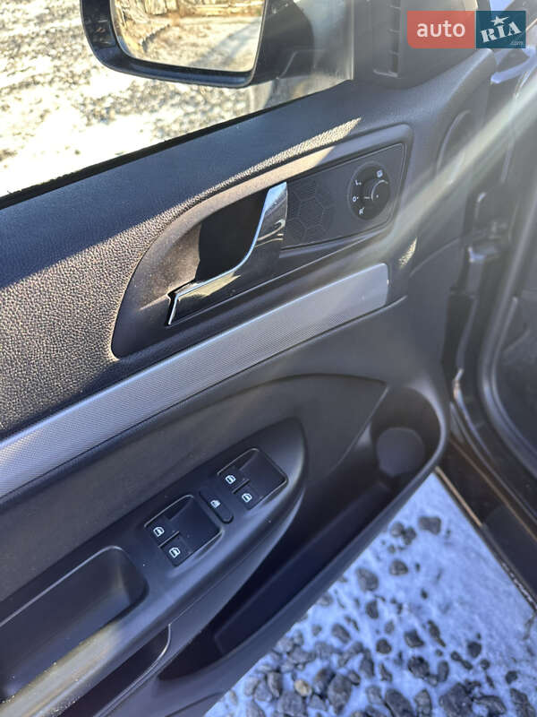 Универсал Skoda Octavia 2010 в Староконстантинове