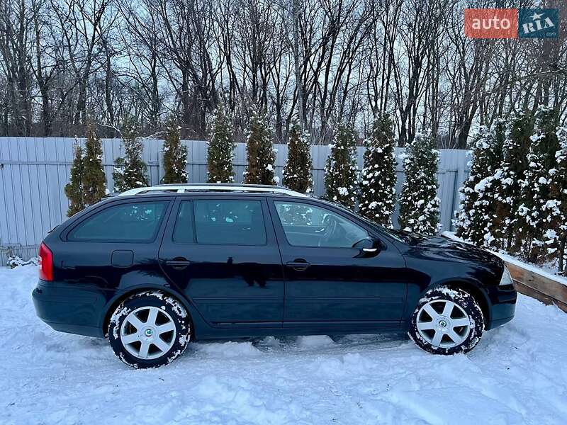 Универсал Skoda Octavia 2008 в Полтаве