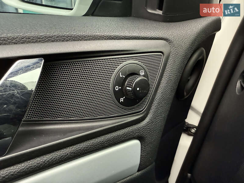 Лифтбек Skoda Octavia 2011 в Днепре