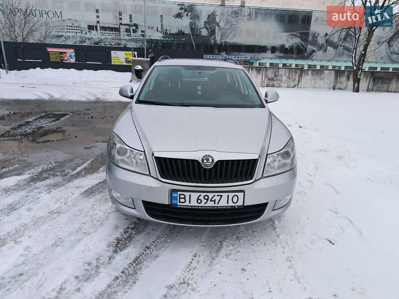 Універсал Skoda Octavia 2010 в Миргороді фото 2 Універсал Skoda Octavia 2010 в Миргороді