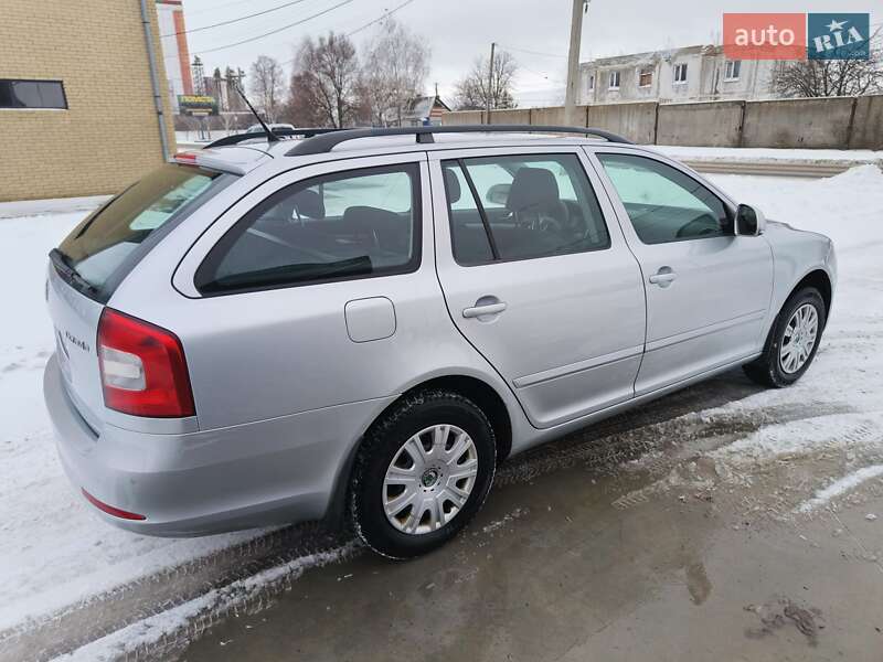 Універсал Skoda Octavia 2010 в Миргороді фото 5 Універсал Skoda Octavia 2010 в Миргороді