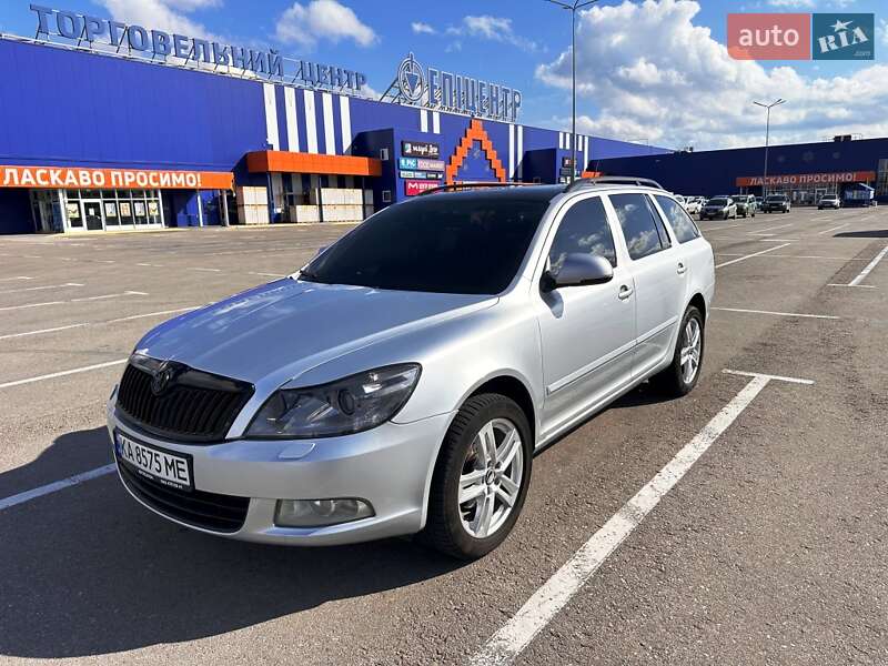 Універсал Skoda Octavia 2011 в Запоріжжі