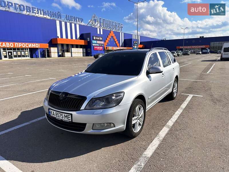 Універсал Skoda Octavia 2011 в Запоріжжі