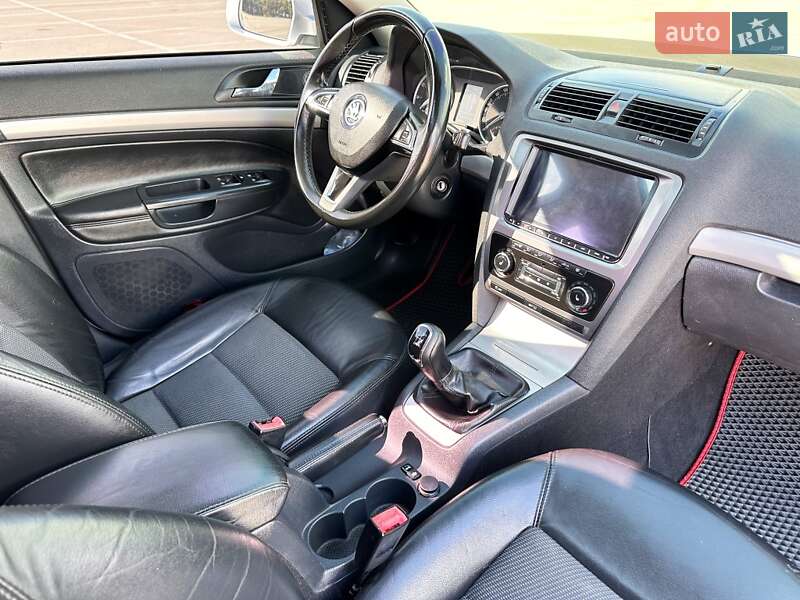 Універсал Skoda Octavia 2011 в Запоріжжі