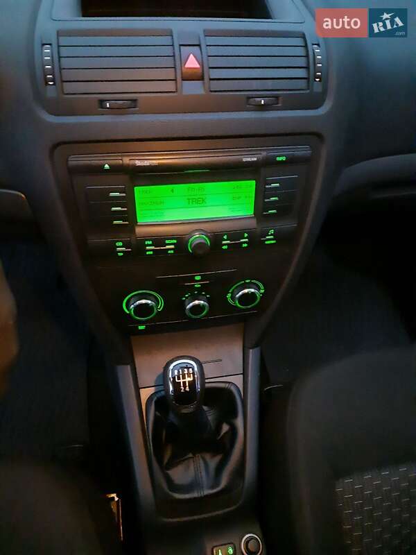 Универсал Skoda Octavia 2009 в Шепетовке