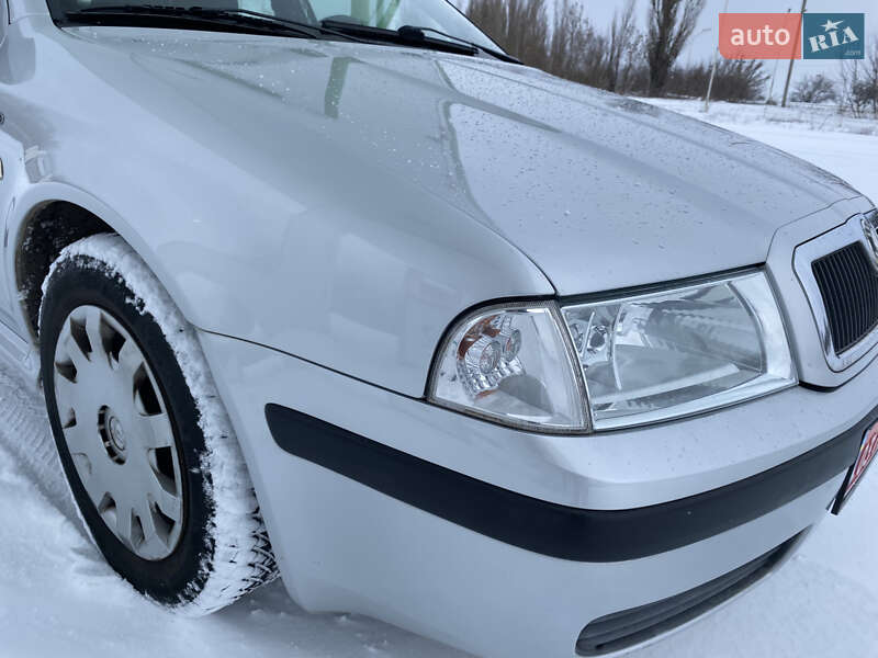 Лифтбек Skoda Octavia 2005 в Ахтырке