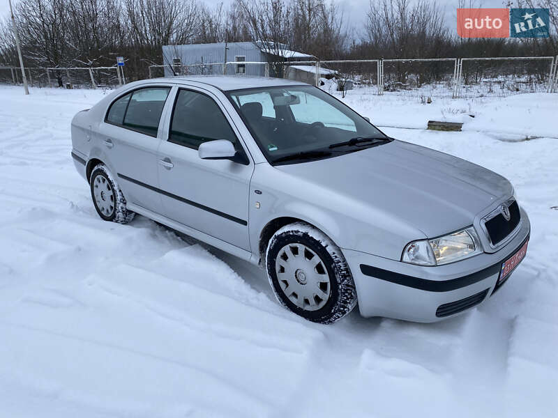 Лифтбек Skoda Octavia 2005 в Ахтырке