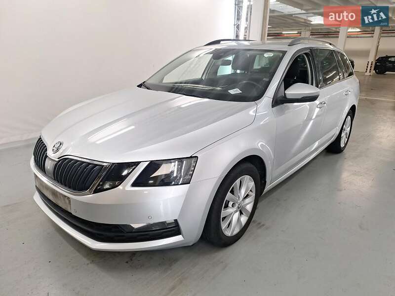 Універсал Skoda Octavia 2020 в Дніпрі