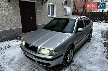 Ліфтбек Skoda Octavia 2003 в Івано-Франківську