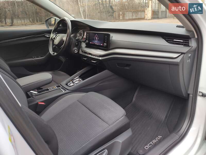 Універсал Skoda Octavia 2020 в Бердичеві