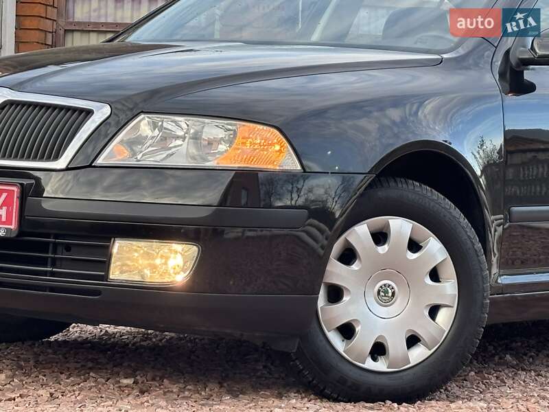 Лифтбек Skoda Octavia 2007 в Дрогобыче