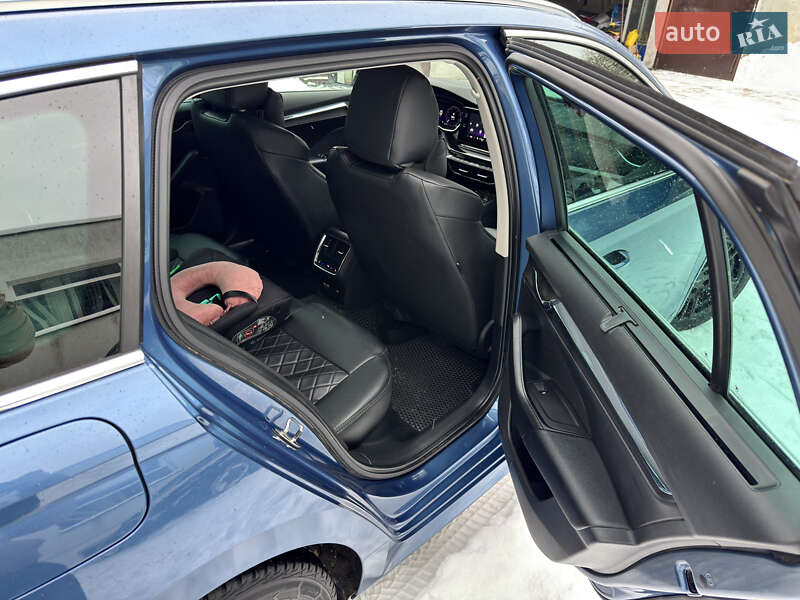 Універсал Skoda Octavia 2020 в Чернівцях