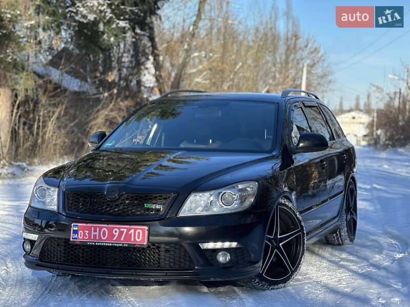 Универсал Skoda Octavia 2011 в Коростене