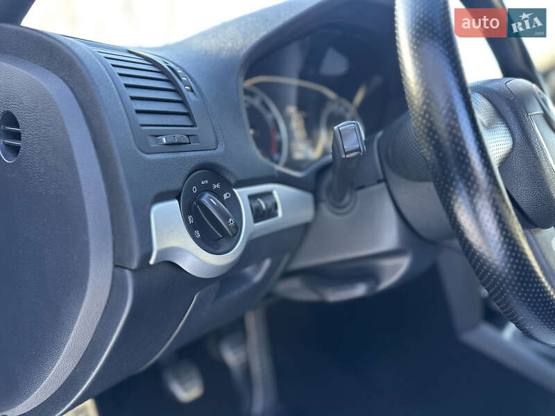 Универсал Skoda Octavia 2011 в Коростене