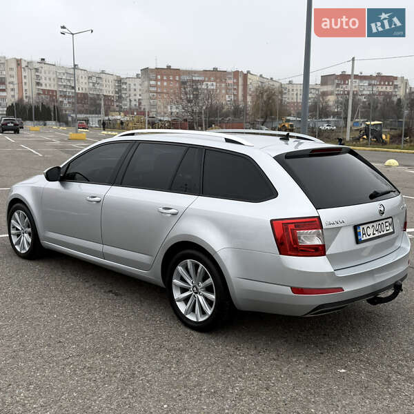 Універсал Skoda Octavia 2016 в Чернівцях