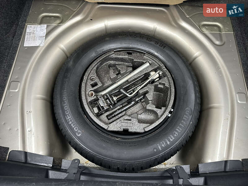 Лифтбек Skoda Octavia 2009 в Виннице