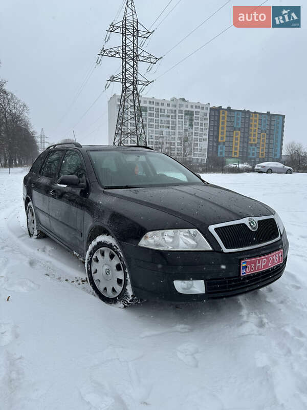 Універсал Skoda Octavia 2007 в Чернігові