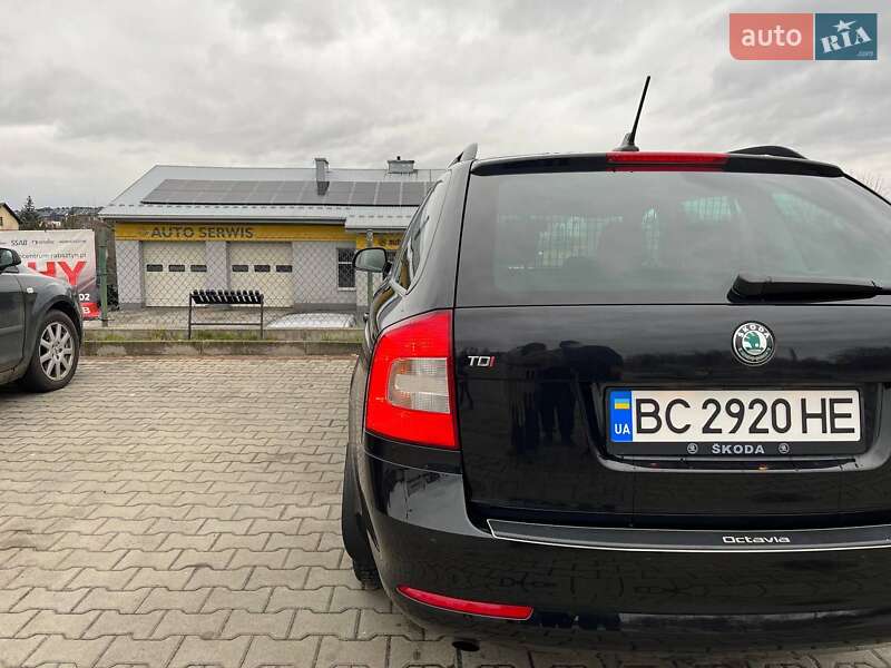 Универсал Skoda Octavia 2013 в Комарному